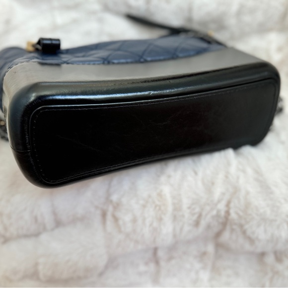 Chanel Gabrielle Aged Calfskin Medium Hobo Bag - Picture 8 of 14